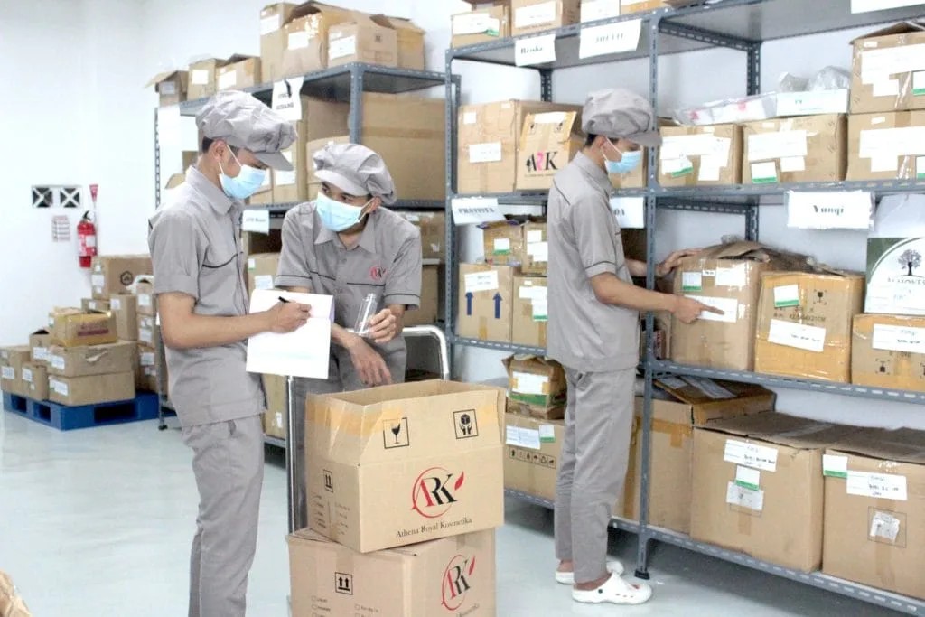 WAREHOUSE.jpg